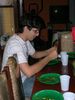 otro jugando a la comidita